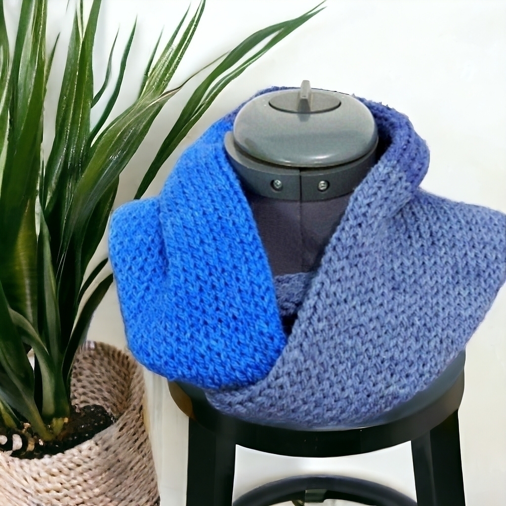 𝅺Hand Knit Soft Cozy Double Layer Knit Cowl